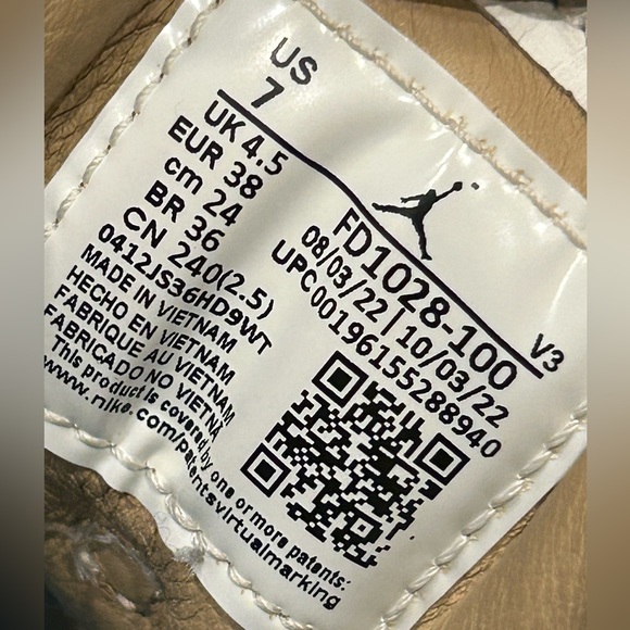 Jordan elevate women’s 7. Sneakers Excellent condition - Picture 7 of 7